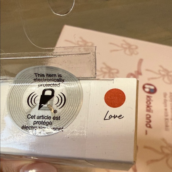 Rare Beauty Soft Pinch Luminous Powder Blush - Love - Picture 2 of 2